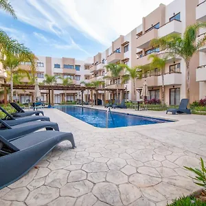  Apartment Ambar
